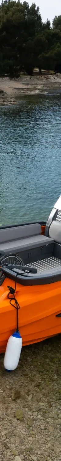 Roto Nautica Korkyra 650 Pro 2026 – werkboot met front-loading - Foto 1