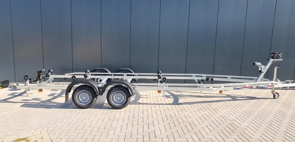 Kicktrailer KT2500 XXL LED 2026 – Geremd tot 8,5m - Foto 1